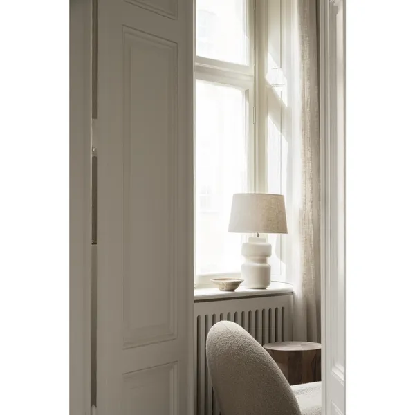 Basic Straight 26 Screen White