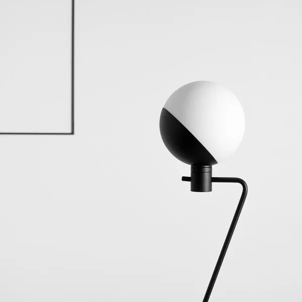Baluna Gulvlampe Sort