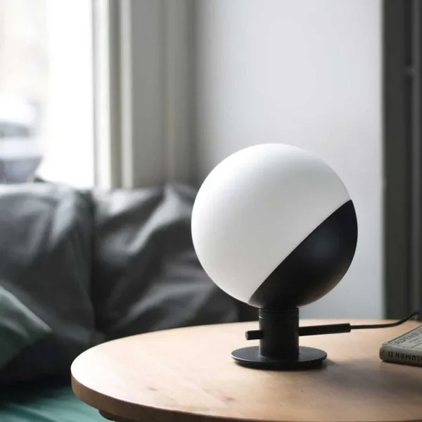 Baluna Wall/ Table Lamp Black