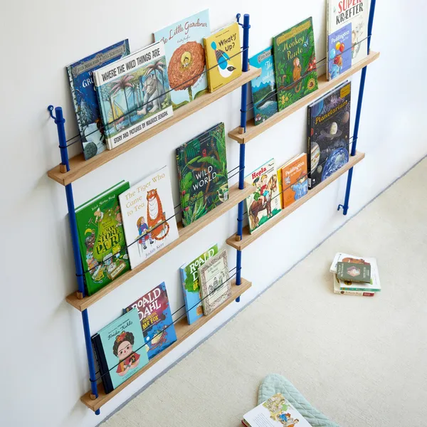 Magazine Shelving Bookcase Medium Oak/ Black