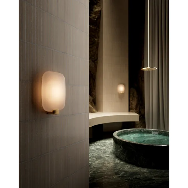 DCWéditions Light Me Tender Vertical Wall Lamp Gold