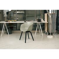 Sedia da pranzo AAC22 con braccioli Noce/crema melange