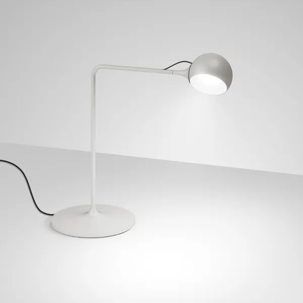IXA Bordlampe Hvit/ Grå