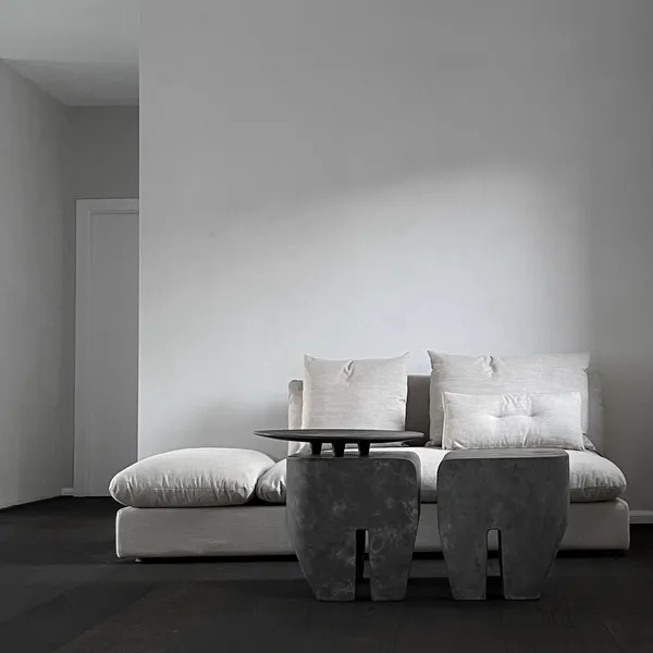 Sculpt Stool Cement