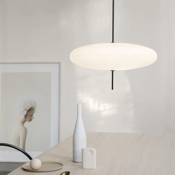 Model 2065 Pendant Black/ White/ Black