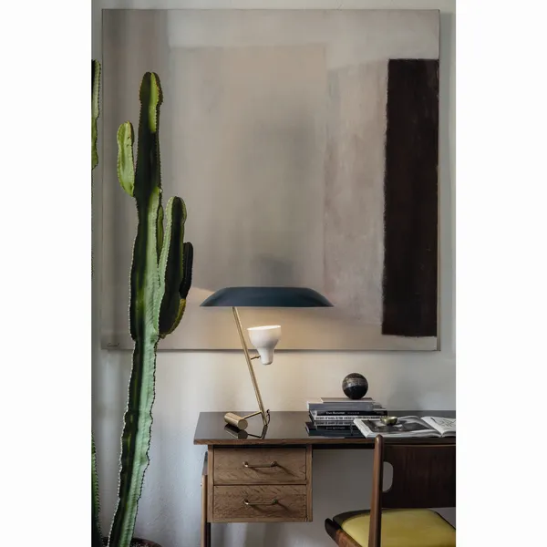 Model 548 Bordlampe Messing/Grå