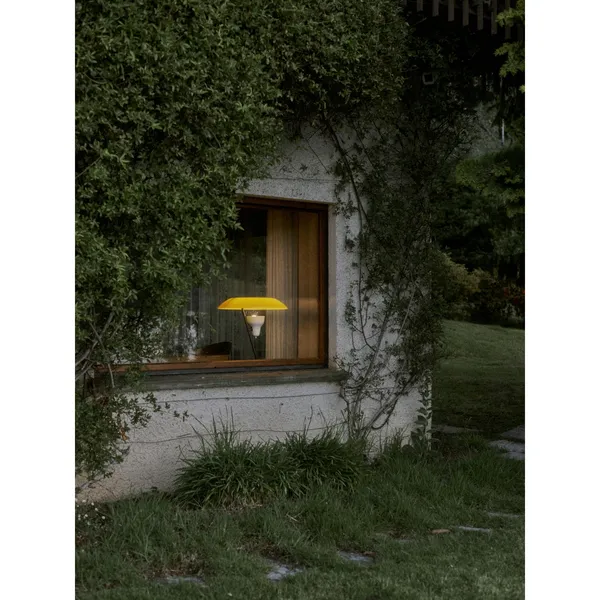 Model 548 Bordlampe Messing/Grå