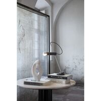 Model 566 Bordlampe Sort
