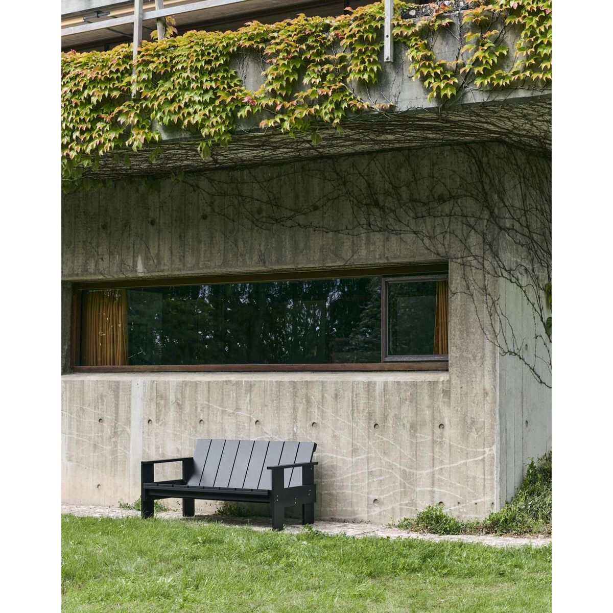 Crate Dining Bench Black