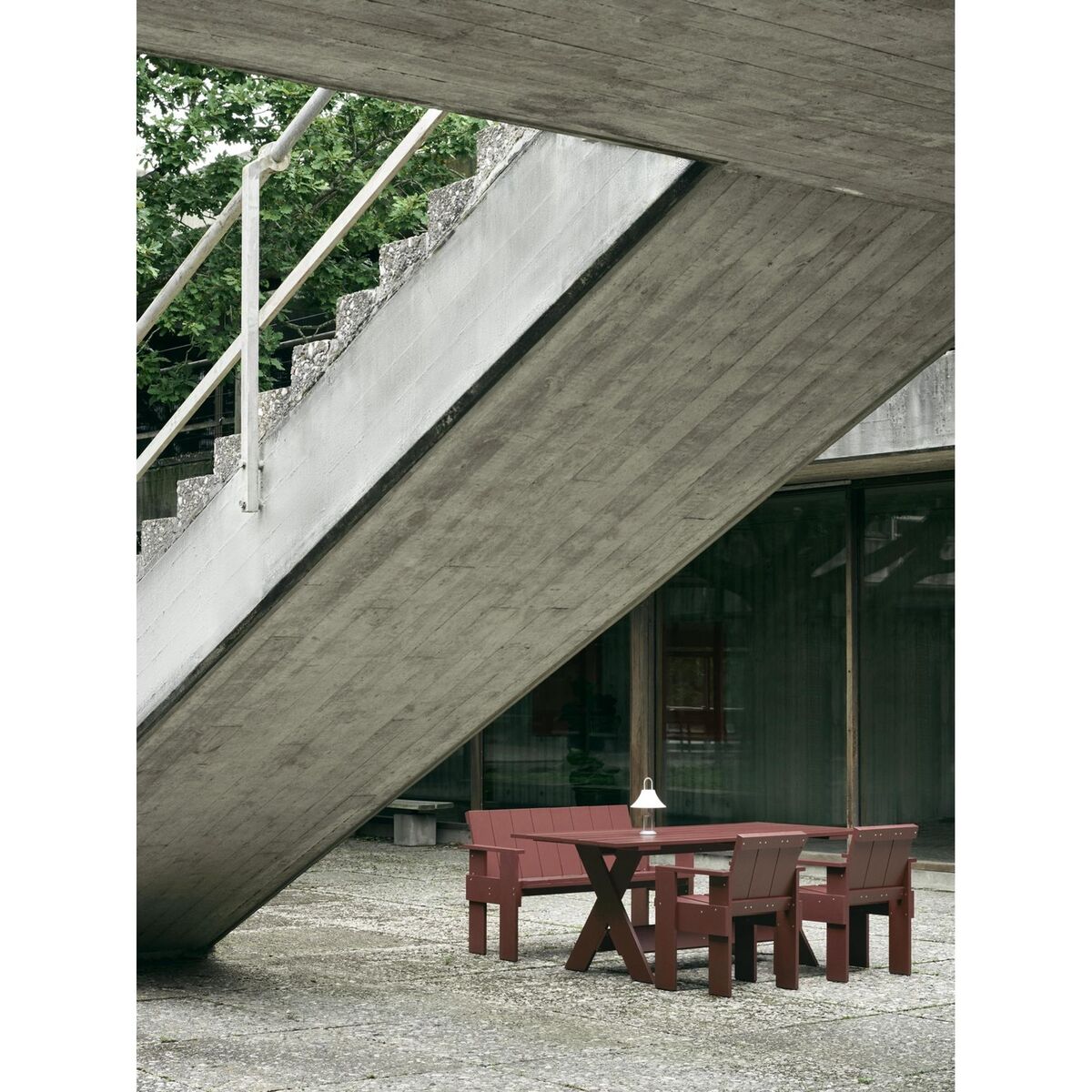 Crate Dining Eettafel L230 Ijzerrood
