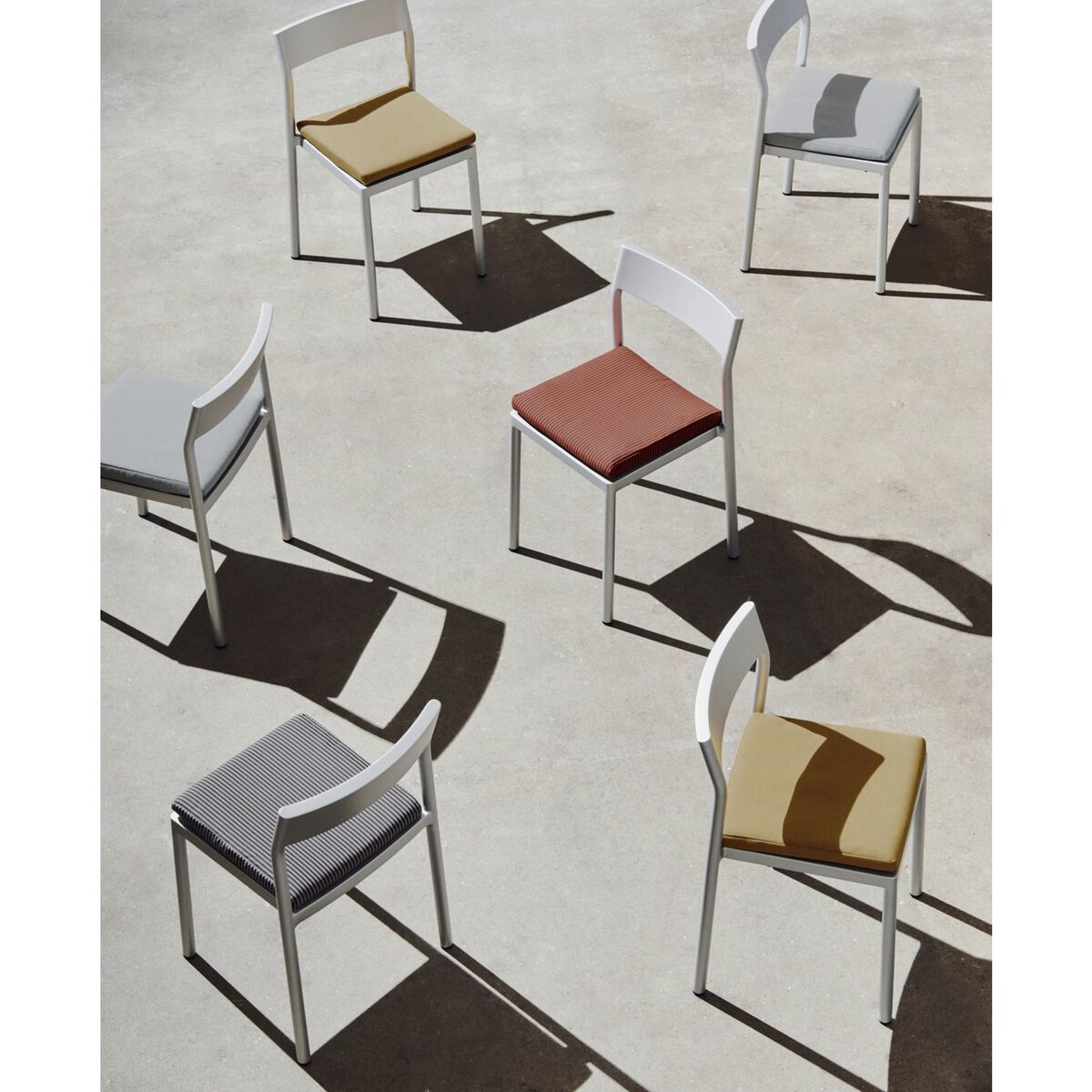 Cojín Tipo Silla para Mesa de Comedor Plata