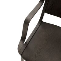 AX HM11 Sessel mit Armlehnen, Dunkle Eiche