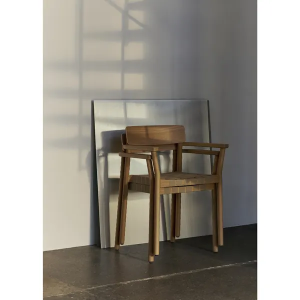 Betty TK9 Dining Chair With Armrests Oak/Natural