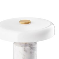 Trip Tragbare Lampe Carrara-Marmor/Glänzender Opal