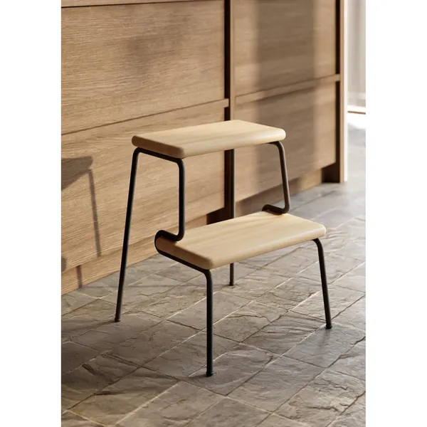 Slalom Step Stool White Pigmented Lacquered Oak/ Black