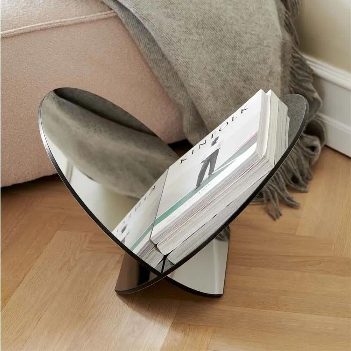 Porte-revues Silia en Acier Inoxydable