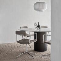 452 Swivel Swivel Chair Dark Sand/ Aluminum