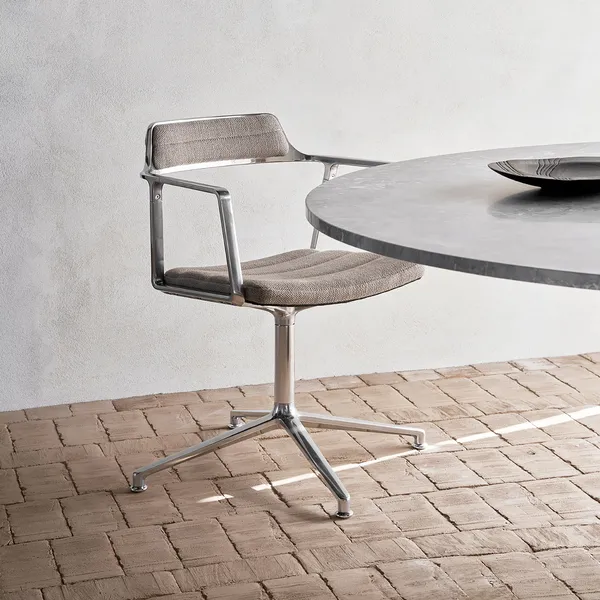 452 Swivel Drehstuhl mit Rollen Dark Sand/ Aluminium