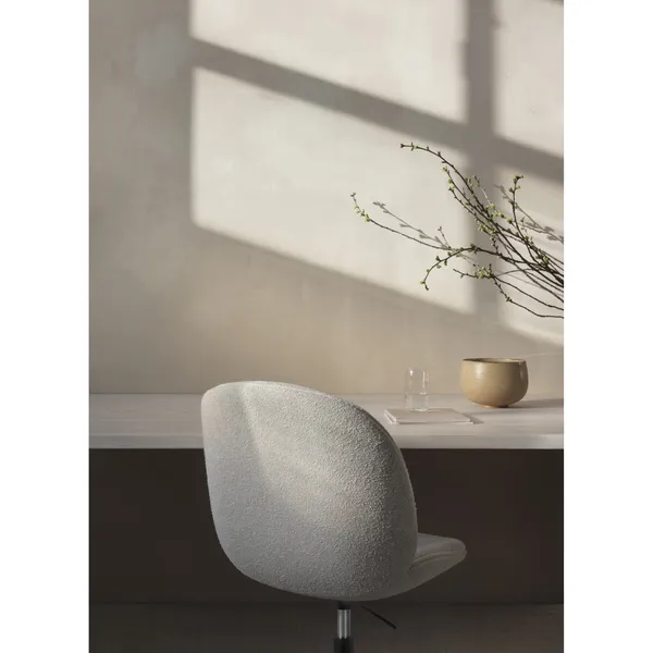 Beetle Office Chair Upholstered Matt Black/ Karakorum 003