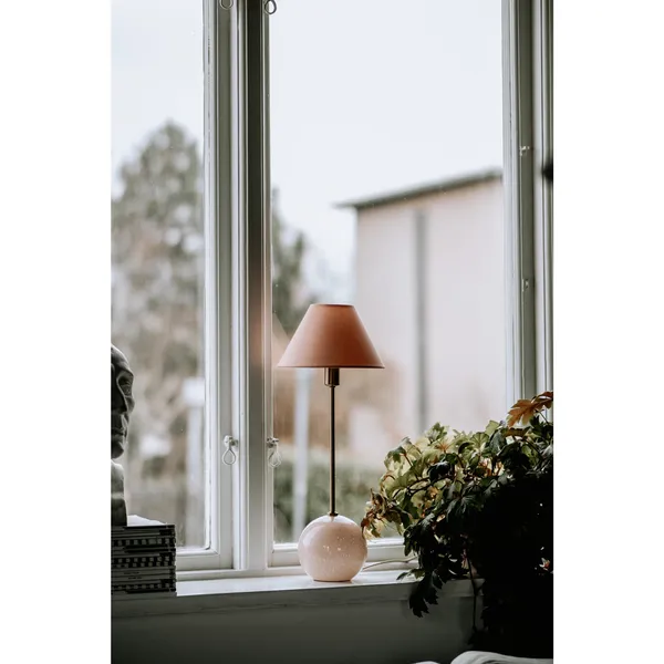 Iris 20 Table Lamp Blush