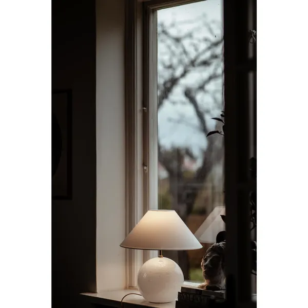 Iris 35 Table Lamp White