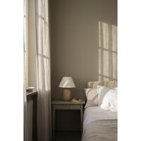 Emily Bordlampe Base Beige