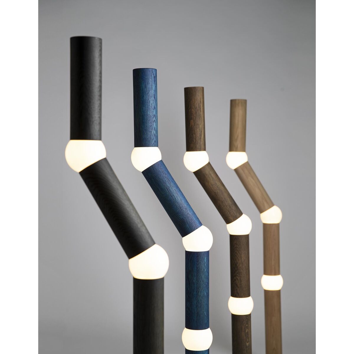 LIGHTBONE Floor Lamp Black Oak