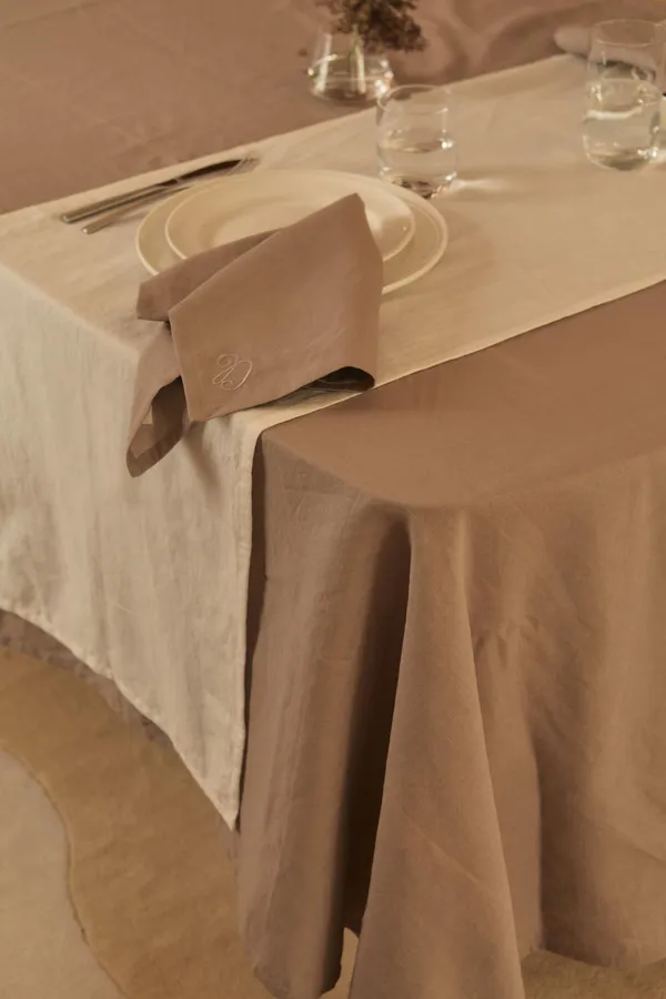 Sienna Table Runner 45x150 White