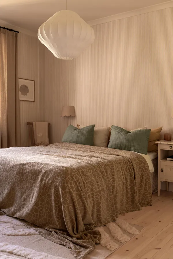 Juliette Bedspread 180x260 Gold