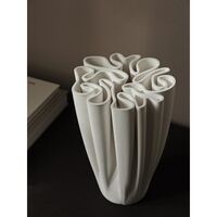 Dedali Vase H25 Gebrochenes Weiß
