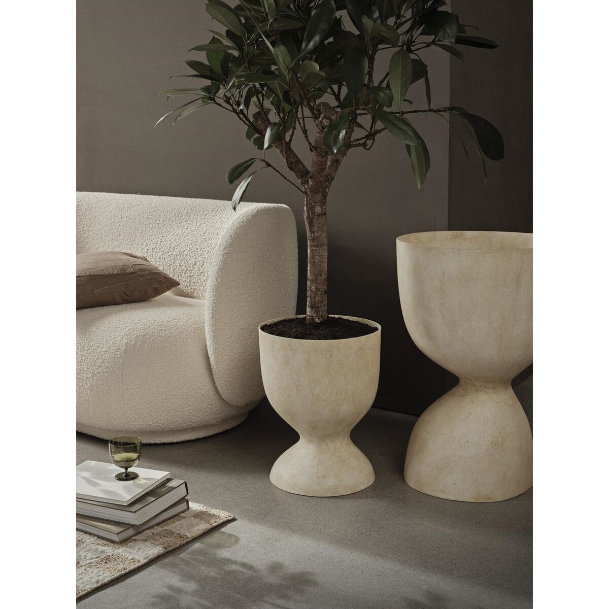 Evoke Pot H45 Warm Zand