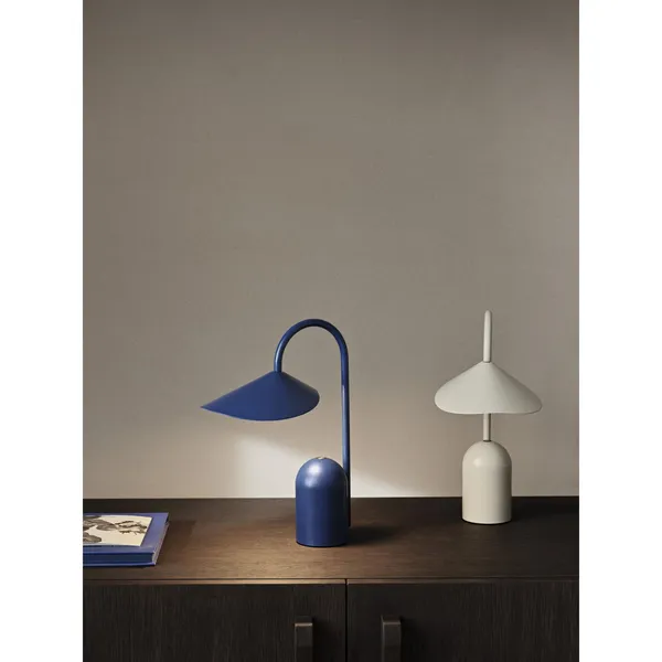 Arum Portable Lamp Bright Blue
