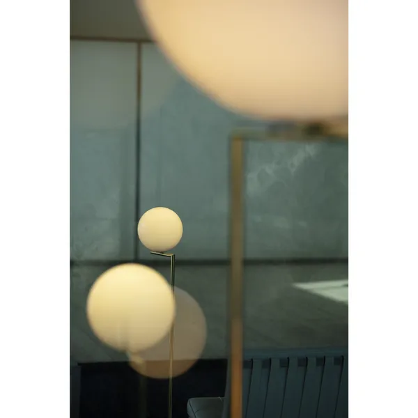 IC T3 Bordlampe Guld