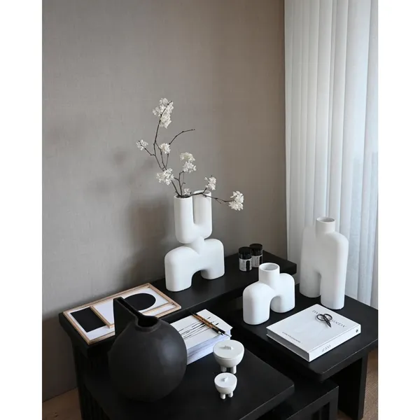 Cobra Tall Vase Small Bone White