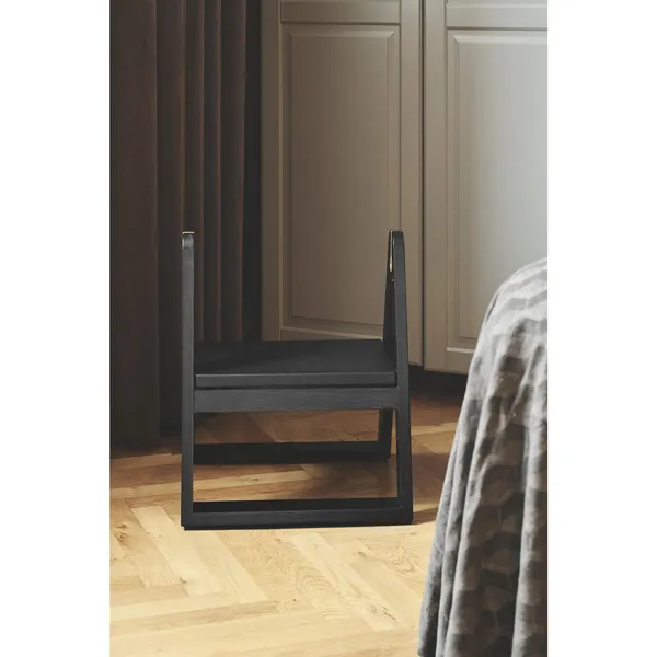 Reech Step Stool Black