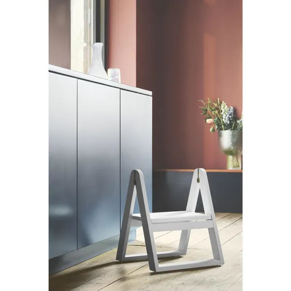 Reech Step Stool White