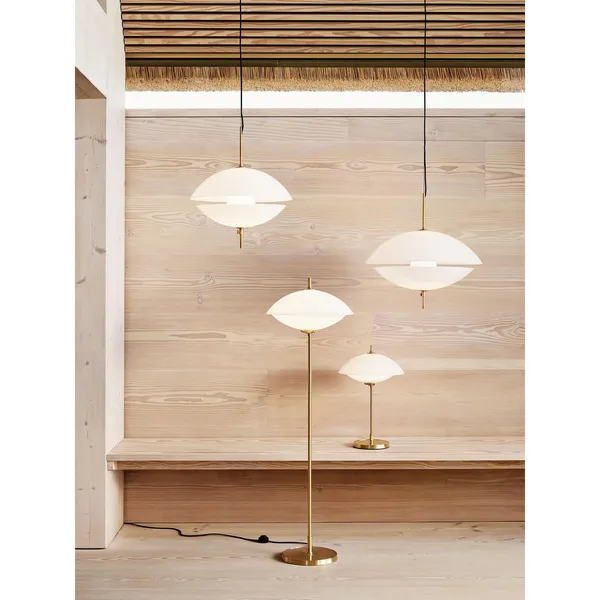 Clam Floor Lamp Opal/Brass