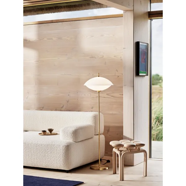 Clam Floor Lamp Opal/Brass