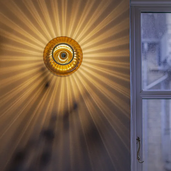 Urc Wandlamp 19 Amber