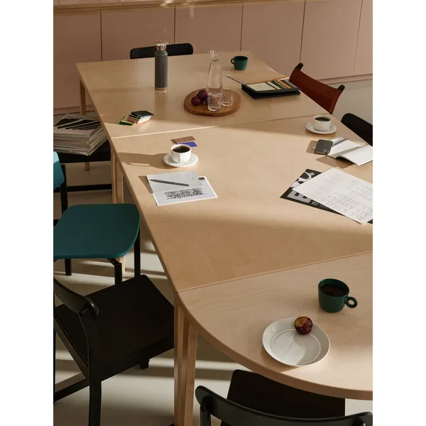 Aalto 96 Halfronde Eettafel Wit