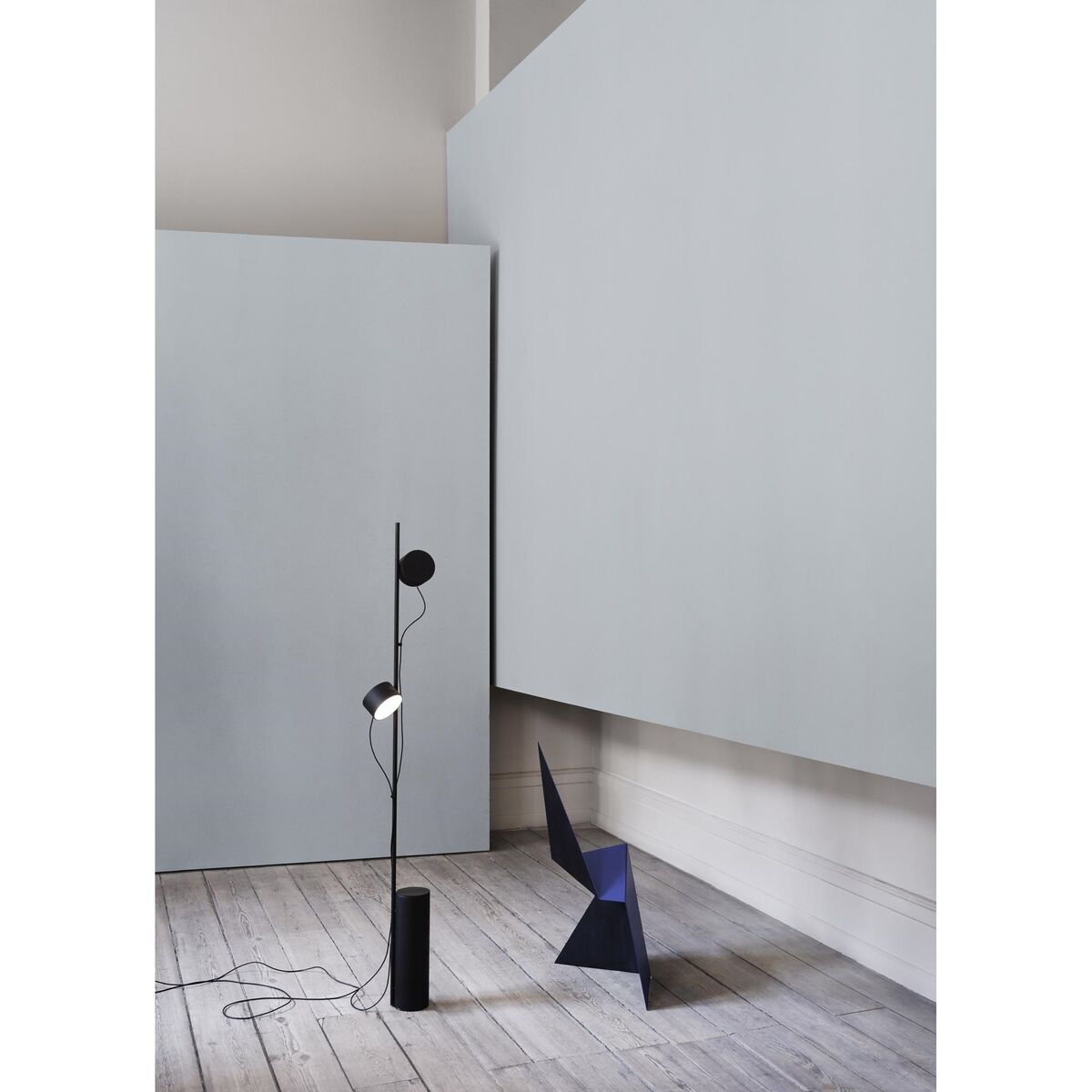 Post Stehlampe Schwarz
