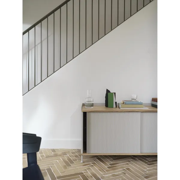 Enfold Sidebord 148x45 Eik/antrasitt Sort