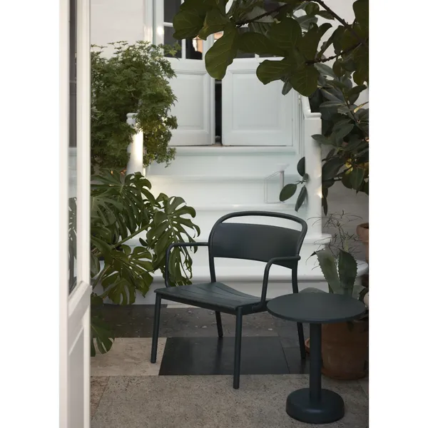 Fauteuil Linear Steel Bleu Pâle