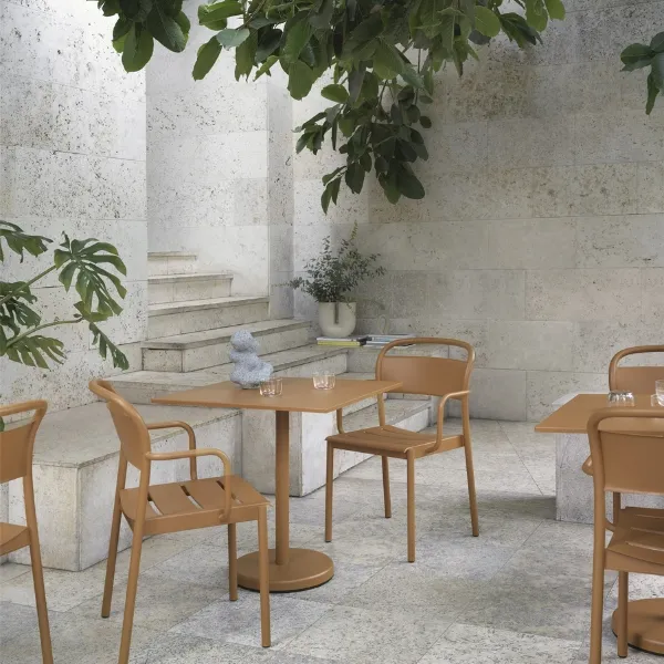 Linear Steel Café Garden Table Ø70 Black