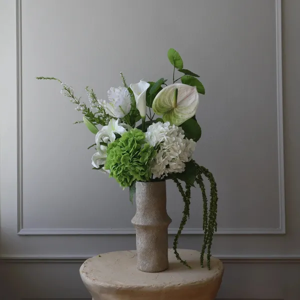 Greenie Bouquet White/ Green