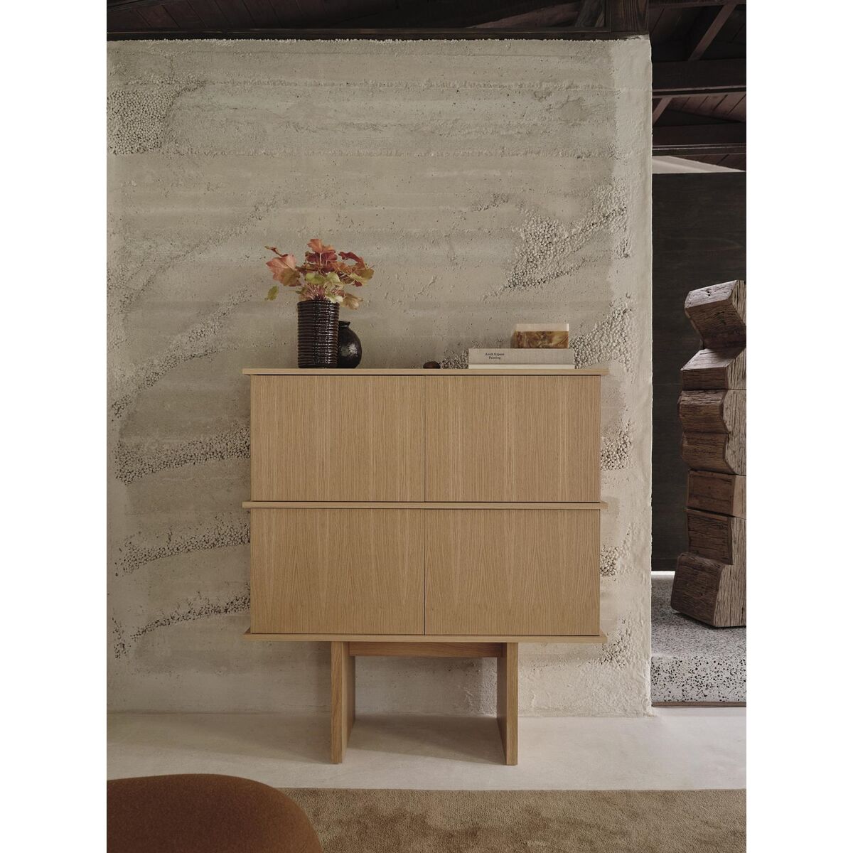 Stelzen-Sideboard, Doppelt, Natureiche