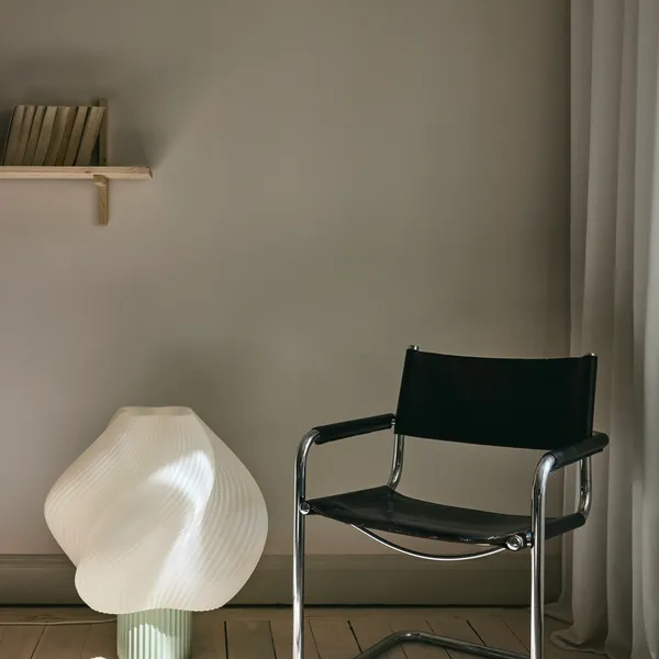 Crème Atelier Soft Serve Mega Floor Lamp Matcha