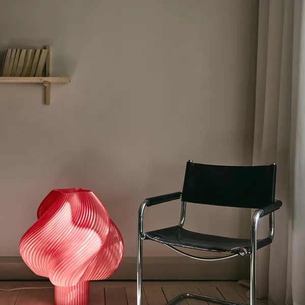 Crème Atelier Soft Serve Mega Stehlampe Pfirsichsorbet