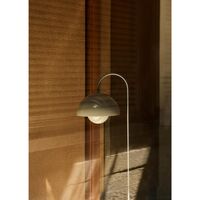 & Flowerpot VP12 Stehlampe Matt