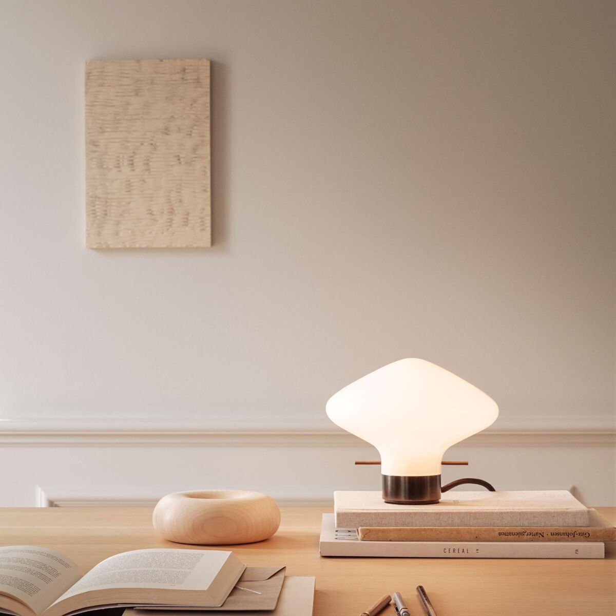 REPOSE Table Lamp 175 Black